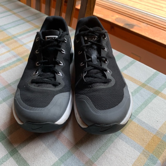 Women’s Nike Training Shoes - Picture 2 of 7